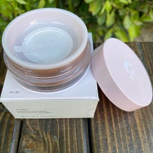 Glossier Wowder g1-g3 Rich Loose Powder